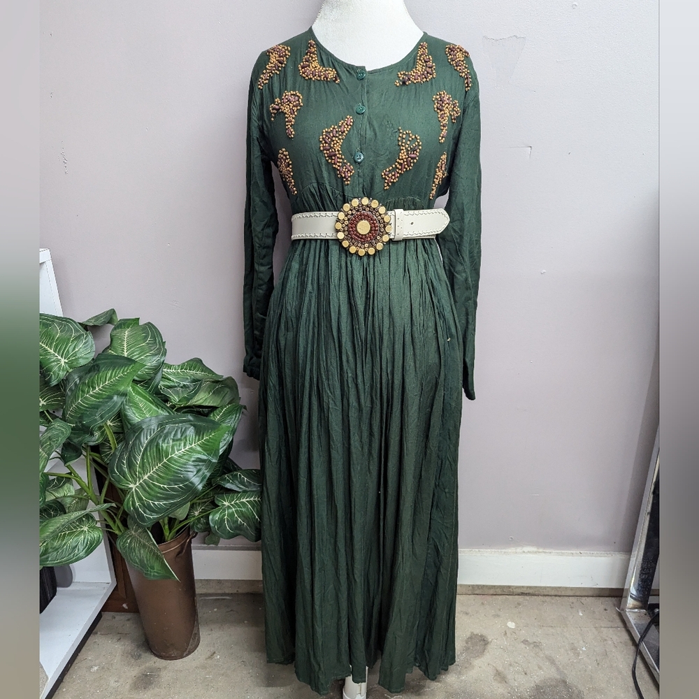 V I N T A G E:: La Femme Forrest Green Cottagecore Rayon Long Sleeve Maxi Dress